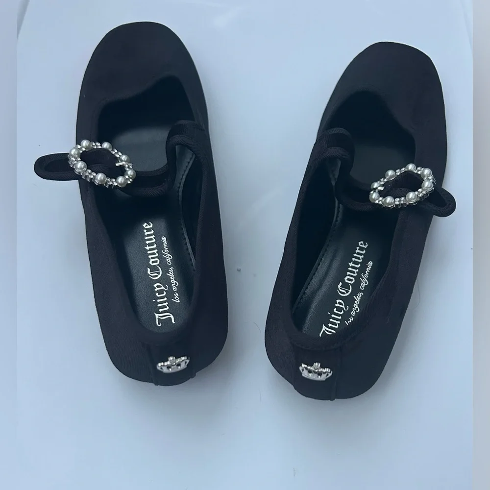 NWOT Juicy Couture Black Mary Jane Flats with Pearl Buckle